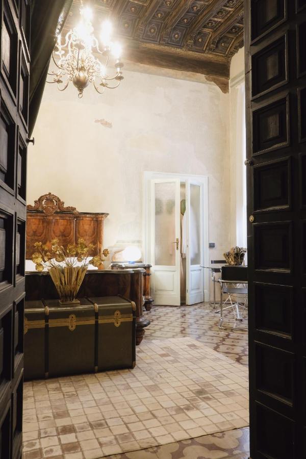Foresteria Palazzo Guazzoni Zaccaria Cremona Exterior foto