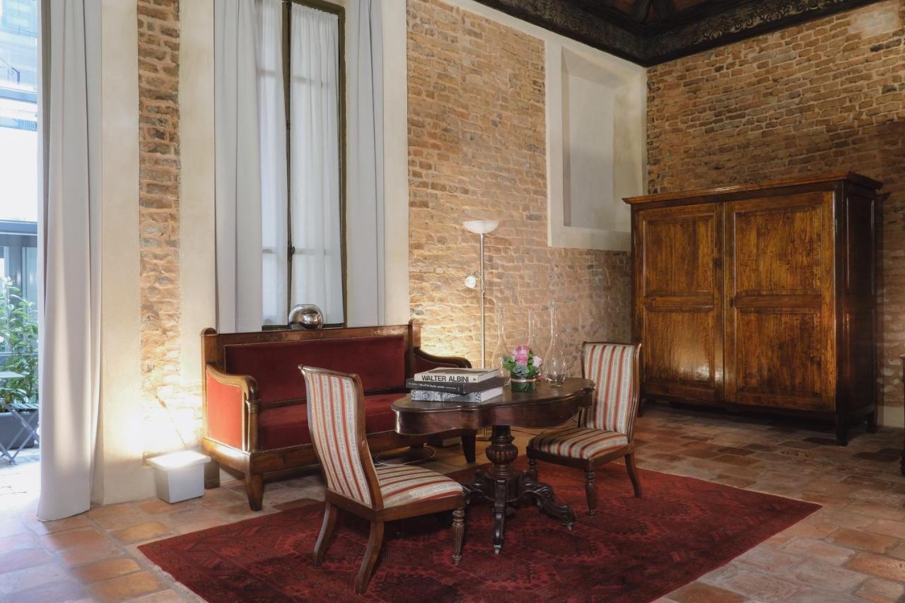 Foresteria Palazzo Guazzoni Zaccaria Cremona Exterior foto